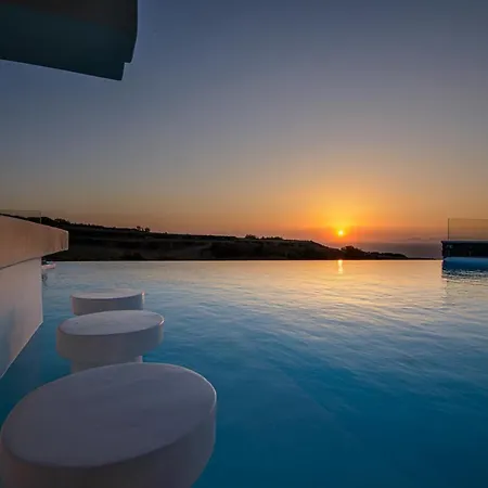 Adorno 3* Oia (Santorini)