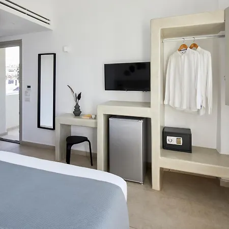 Adorno 3* Oia (Santorini)