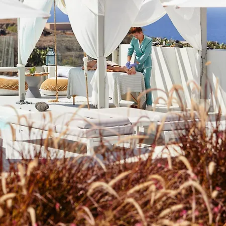 Hotel Adorno Oia (Santorini)