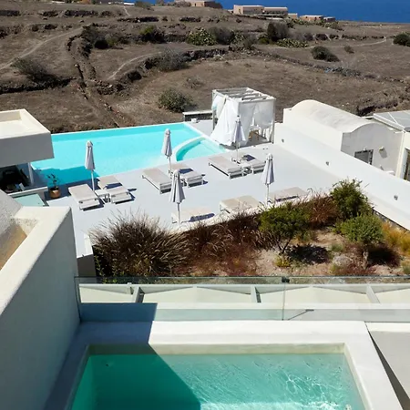 Adorno Hotel Oia (Santorini)