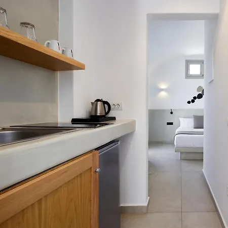 Hotel Adorno