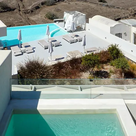 Adorno Oia (Santorini)