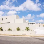 Adorno 3* Oia (Santorini)