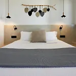 Adorno Hotel