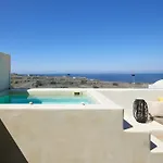 Adorno Hotel Oia (Santorini)