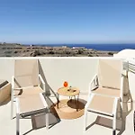 Adorno Hotel Oia (Santorini)