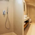 Adorno Hotel